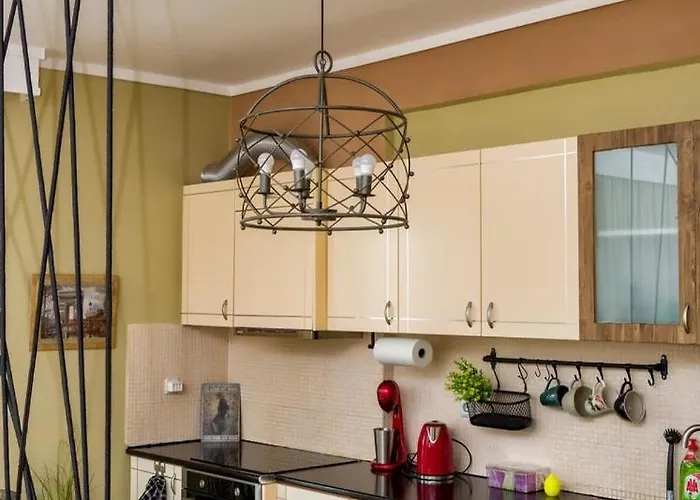 Kalendes * Néoi Epivátai