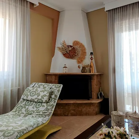 Kalendes Lejlighed Néoi Epivátai